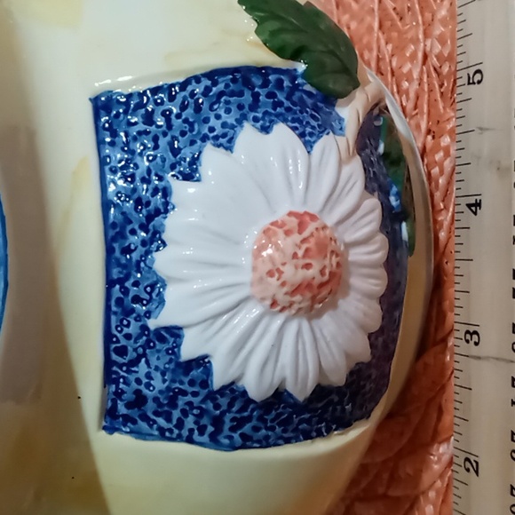 VINTAGE CERAMIC POTTERY SOUP BOWL - Picture 4 of 13